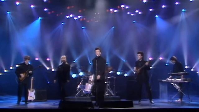 Rick Astley - Whenever You Need Somebody (16.04.1988) Sábado Noche