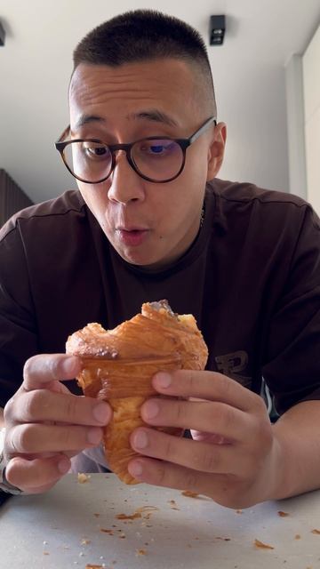 Круассан с мороженым 🥐 + 🍦