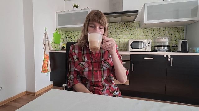 103. Прогулка /Слойки с сыром