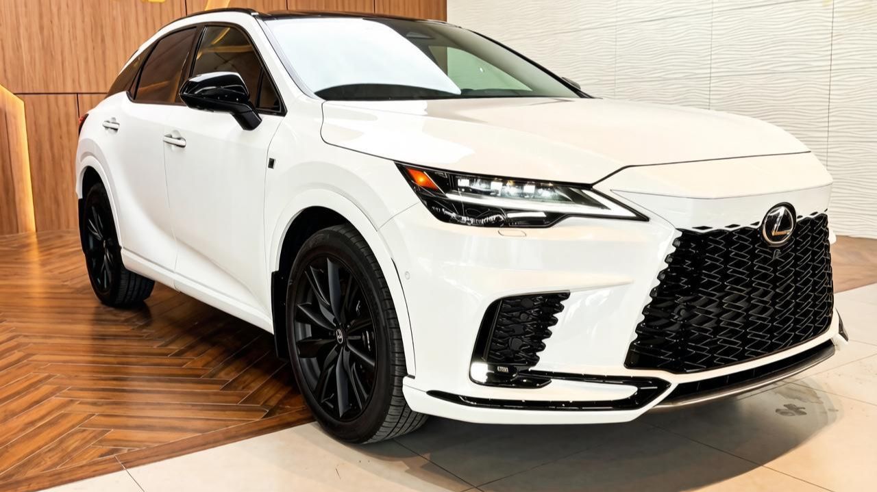 НОВЫЙ LEXUS RX500H F-SPORT PERFORMANCE 2026 года - качественный автомобиль для настоящих ценителей