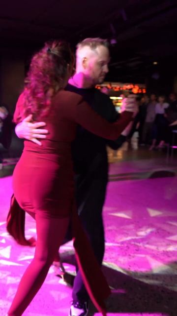 Street Tango. Павел Собирай и Ольга Деккер.