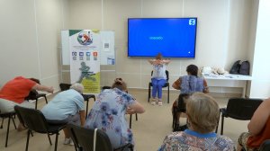 Пожилые севастопольцы учатся правильно заботится о здоровье в поликлинике № 7