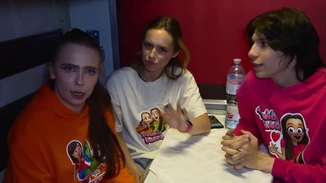 ну што вы скажите про Дашу