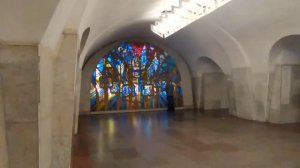 Станция метро Шаболовская проспект интерьер, пассажиры, поезда Москва