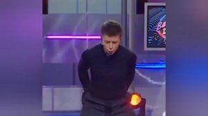⚡️И вот этот чмошник уничтожает народ Украины,кстате все его дружки за границей.
