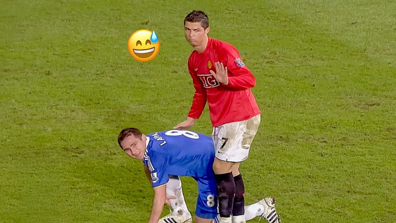 10 Minutes Of Pure Football Comedy