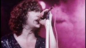 Def Leppard - Bringin On The Heartbreak