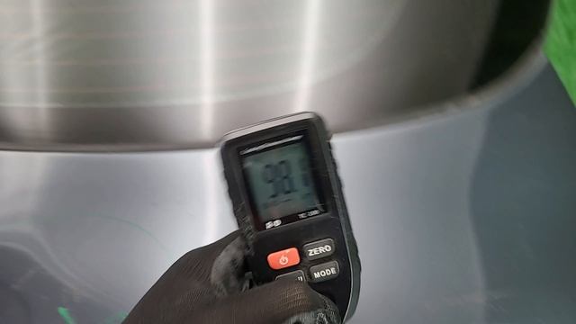 9439573