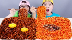 Магазин у дома Лапша Fire Noodles Черная лапша Мукбанг