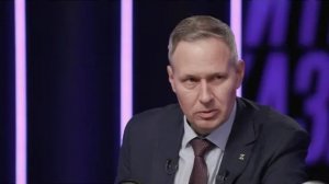 А. Артамонов. Александр Артамонов. А когда всё закончится? Переговоры ничего не решат?