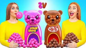 Жевательная Резинка vs Шоколадная Еда Челлендж # Потрясающие Кухонные Лайфхаки от Mega DO Chall