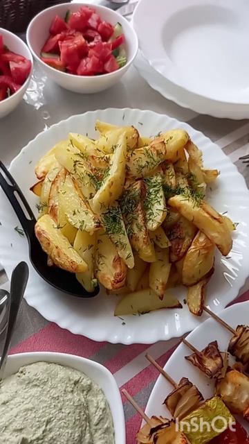 Суп с сыром тофу и крапивой