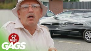 Пожарные тушат пожар мочой, оклейкой автомобиля Саран и розыгрышем с домашним вином
