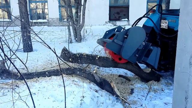 Измельчитель пней барабанный ИПБ 54Г 3