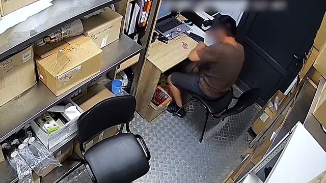 В Севастополе перед судом предстанет менеджер кафе за присвоение и кражу денег из сейфа