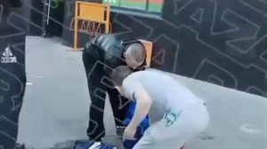 Первые секунды после аварии с Lamborghini в Екатеринбурге.