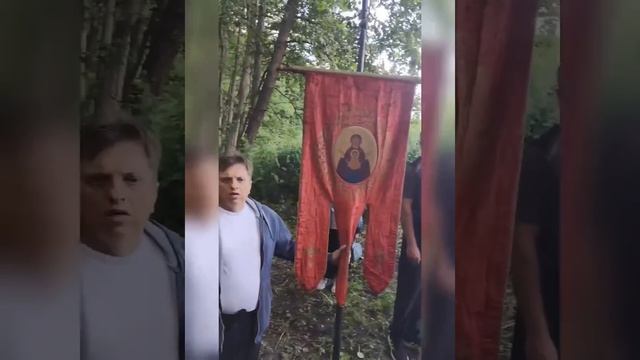 Отец Сергий — это не просто священник, исполняющий требы. Это истинный пастырь, духовный отец, созид