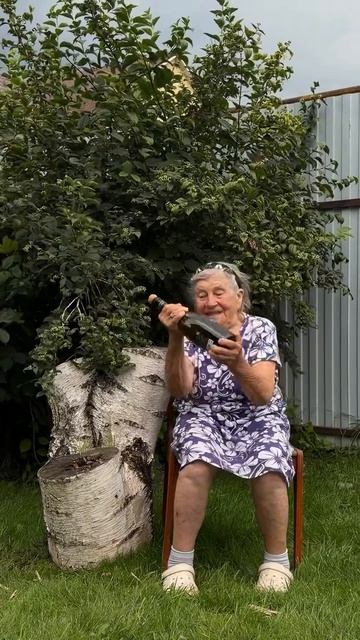 С юбилеем 😂😂😂