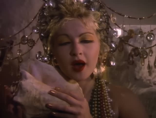 Cyndi Lauper - True Colors (1986) VH1 Classic