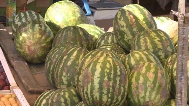 Фрукты и овощи ускоренно оформляют на таможне