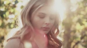 Chloë Grace Moretz - Just The Way You Are