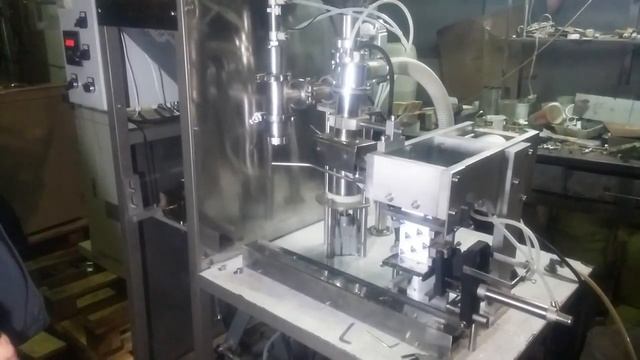 ФАСОВОЧНОЕ ОБОРУДОВАНИЕ ФАСОВКИ УПАКОВКИ РОЗЛИВА МОЛОКА В ПЮР-ПАК ПАКЕТ - СТАНОК, ПОЛУАВТОМАТ ПАФ400