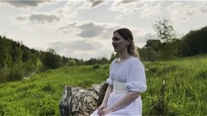 Русская народная песня «Разлилася речка быстрая» под гусли..mp4