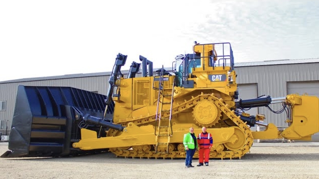 Самые безумные карьерные машины Caterpillar.