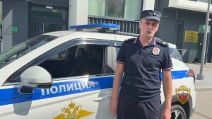 Столичные полицейские нашли новый дом для собаки, брошенной на площадке для выгула животных