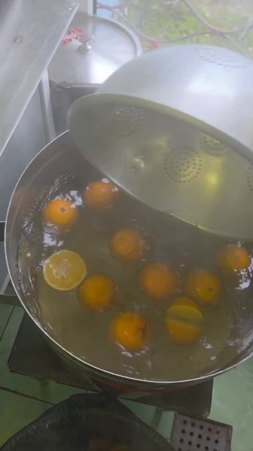 еда в детской столовой
