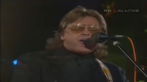 Юрий Антонов - У Берез и Сосен