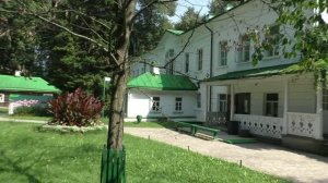 В Ясной Поляне