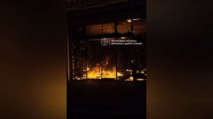 ‼️🇷🇺🇺🇦 Уничтожен «Эпицентр» в Запорожье

▪️В результате ударов торговый центр выгорел полностью.