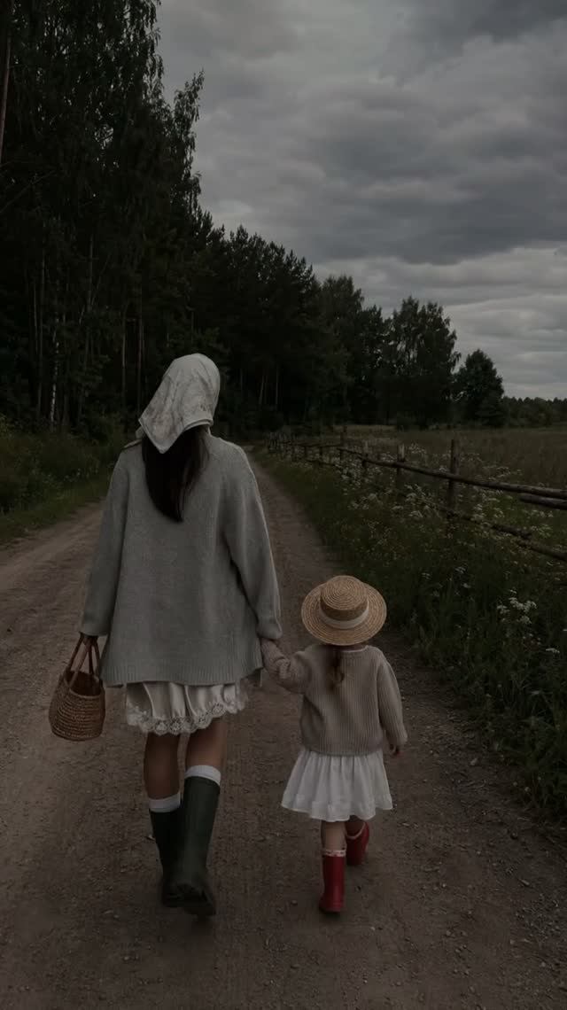 Когда лобные доли окончательно сформировались 😅 Тянет к земле и своему дому! #shorts  #тревелвлог