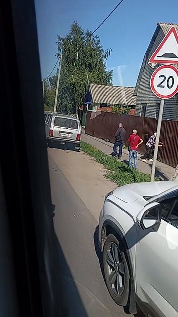 видео  очередь проблемма  бензина   город  балашов