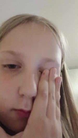 т