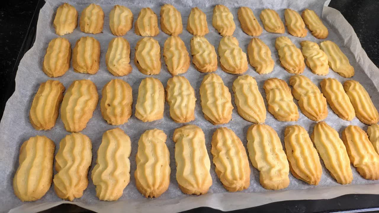 ПРОСТОЙ Рецепт ПЕЧЕНЬЯ СССР! ПЕСОЧНОЕ ПЕЧЕНЬЕ из Детства. БЫСТРАЯ и Вкусная Выпечка к Чаю!