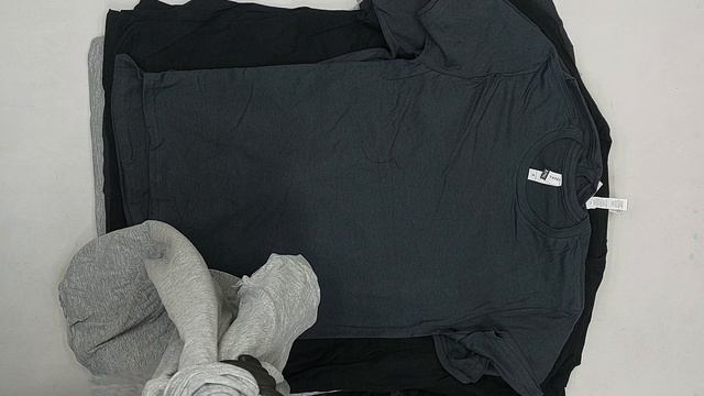 Футболки мужские однотонные без принта сток оптом 25 пак