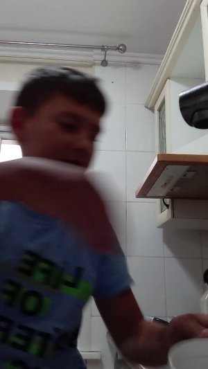 хз