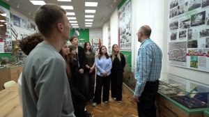 Экскурсия по музею ВГЛТУ для первокурсников