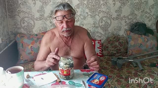 Надо приготовить, будет вкусно ! Мариную рыбу сам, в магазине покупать дорого...