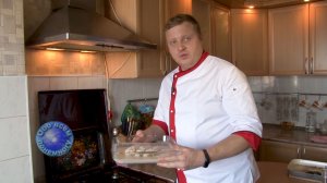 Свинина с яблоками в лимонно - брусничном соусе