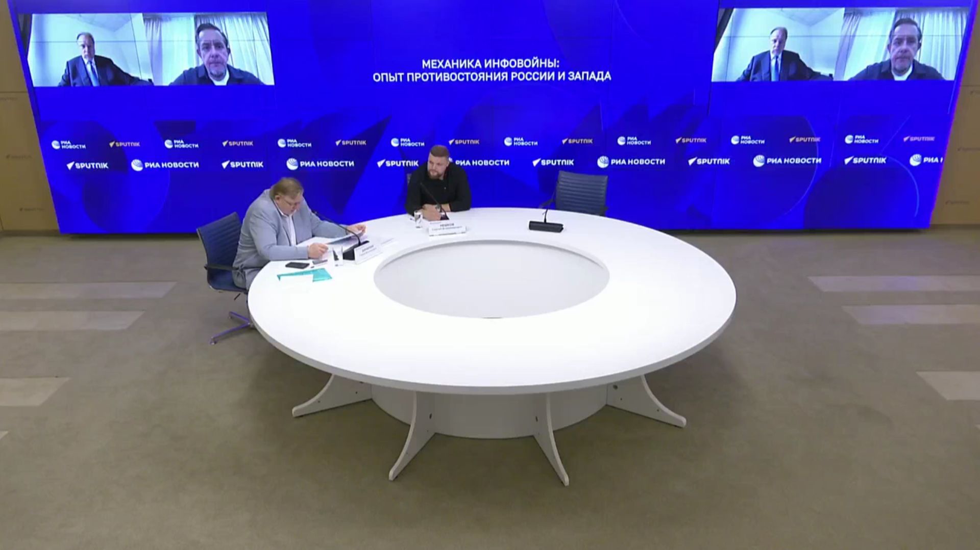 Ведущие эксперты - Информационные войны: опыт противостояния России и Запада (30 июля 2026)