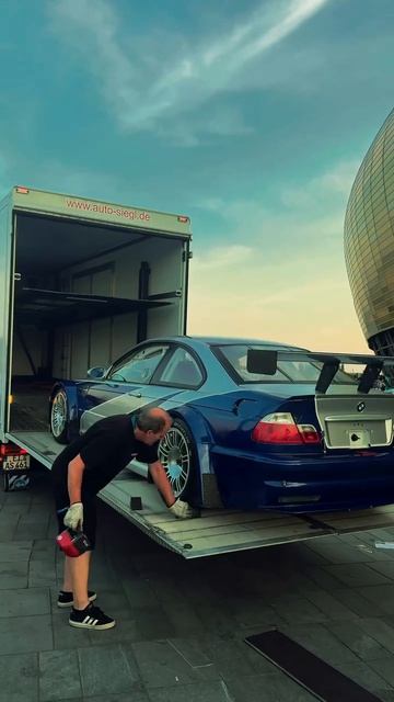Легендарный победитель BMW M3 GTR 2001 года 🚔🚘