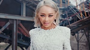 HYOLYN (효린) feat. Lee Young Ji (이영지) - Waka Boom