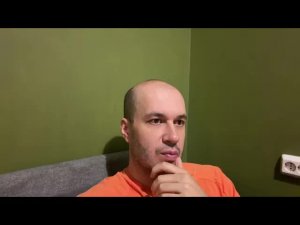 Не проси деньги попрошайка иди работай на завод