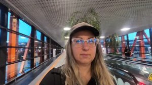 Летим на отдых из аэропорта Шереметьево. Питание на боту и Бизнес зал Кандинский.