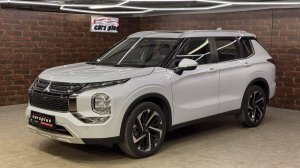 🚘 Mitsubishi Outlander IV-го поколения в автосалоне Cars Plus