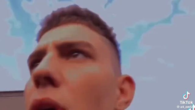 Влад лох