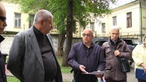 Дом по Кремлевской набережной 1/9 стр.9 вывели из культурного наследия г.Москвы и признают аварийным